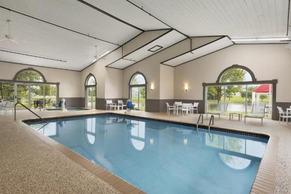 Country Inn & Suites Ankeny image 18