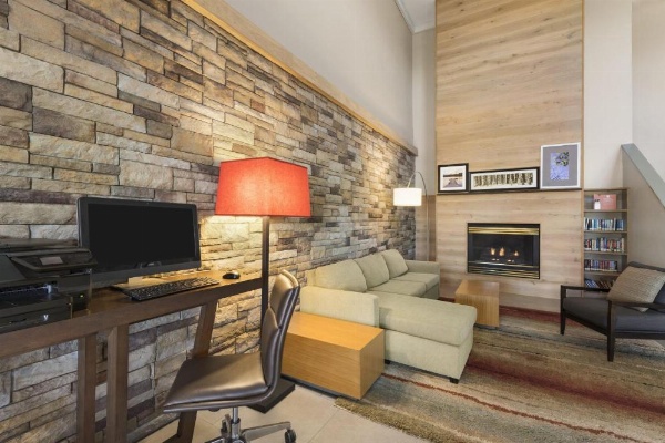 Country Inn & Suites Ankeny image 22
